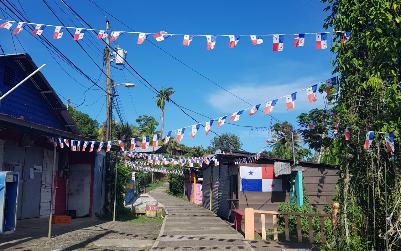 Vivre les férias patrias au Panama.