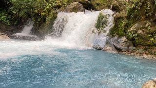 Rio celeste rincon de la vieja